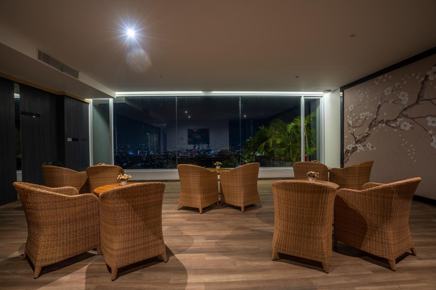 Amaranta Prambanan Yogyakarta Hotel Exterior photo