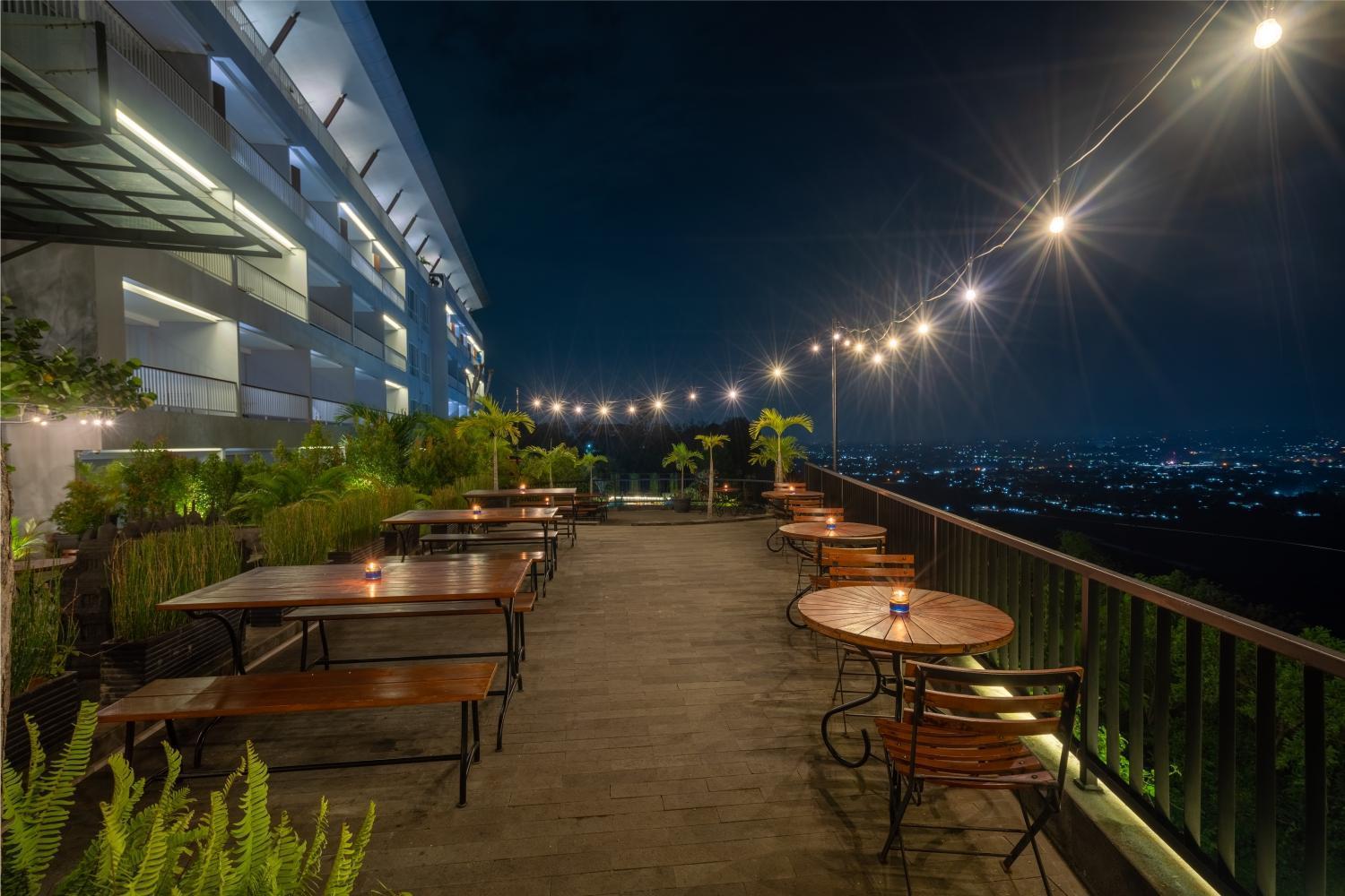 Amaranta Prambanan Yogyakarta Hotel Exterior photo
